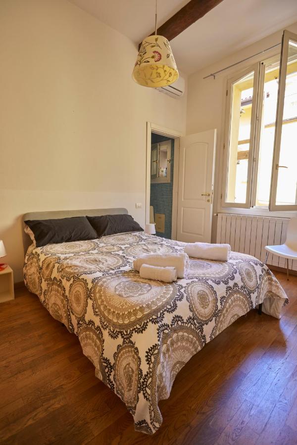 Silent And Cosy Apartment Free Netflix And Disney Plus Bologna Luaran gambar